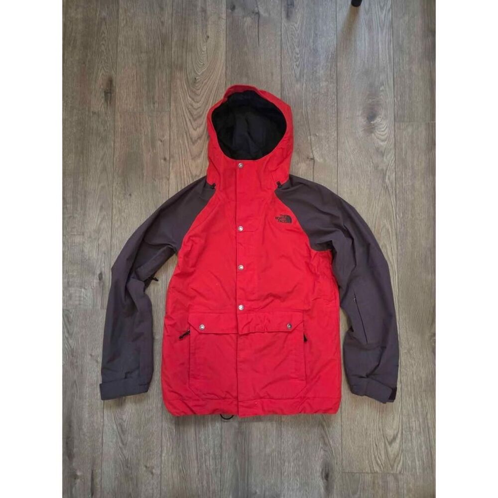 The north face Men's Red Jacket